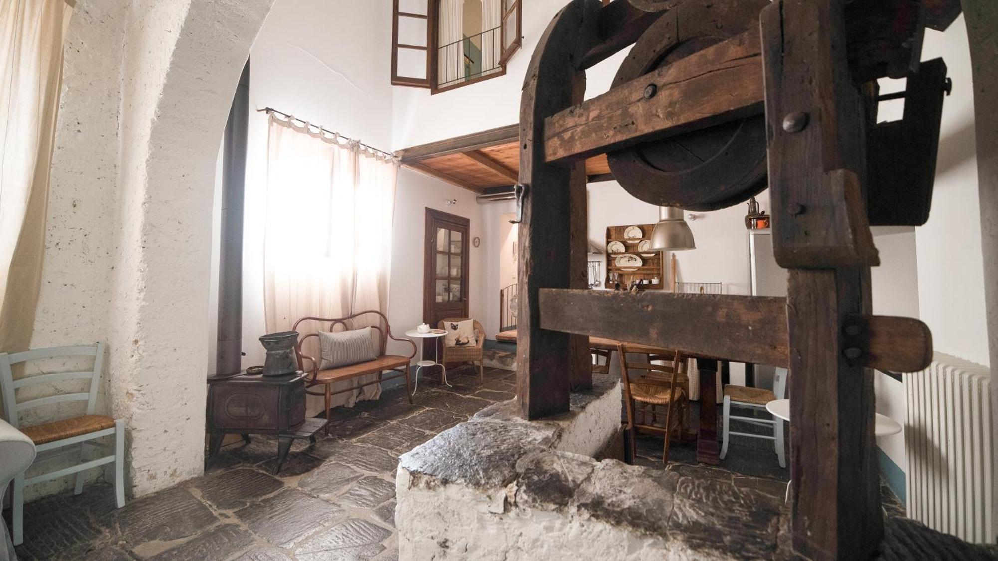 Casale Amati Country House Ortonovo Eksteriør bilde