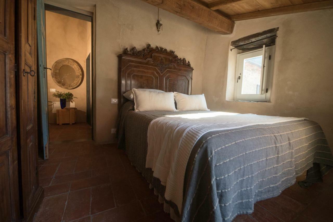 Casale Amati Country House Ortonovo Eksteriør bilde