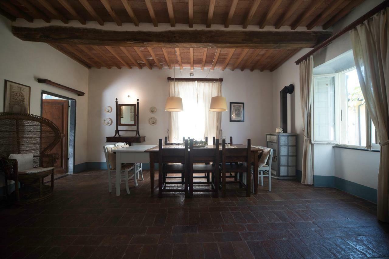 Casale Amati Country House Ortonovo Eksteriør bilde