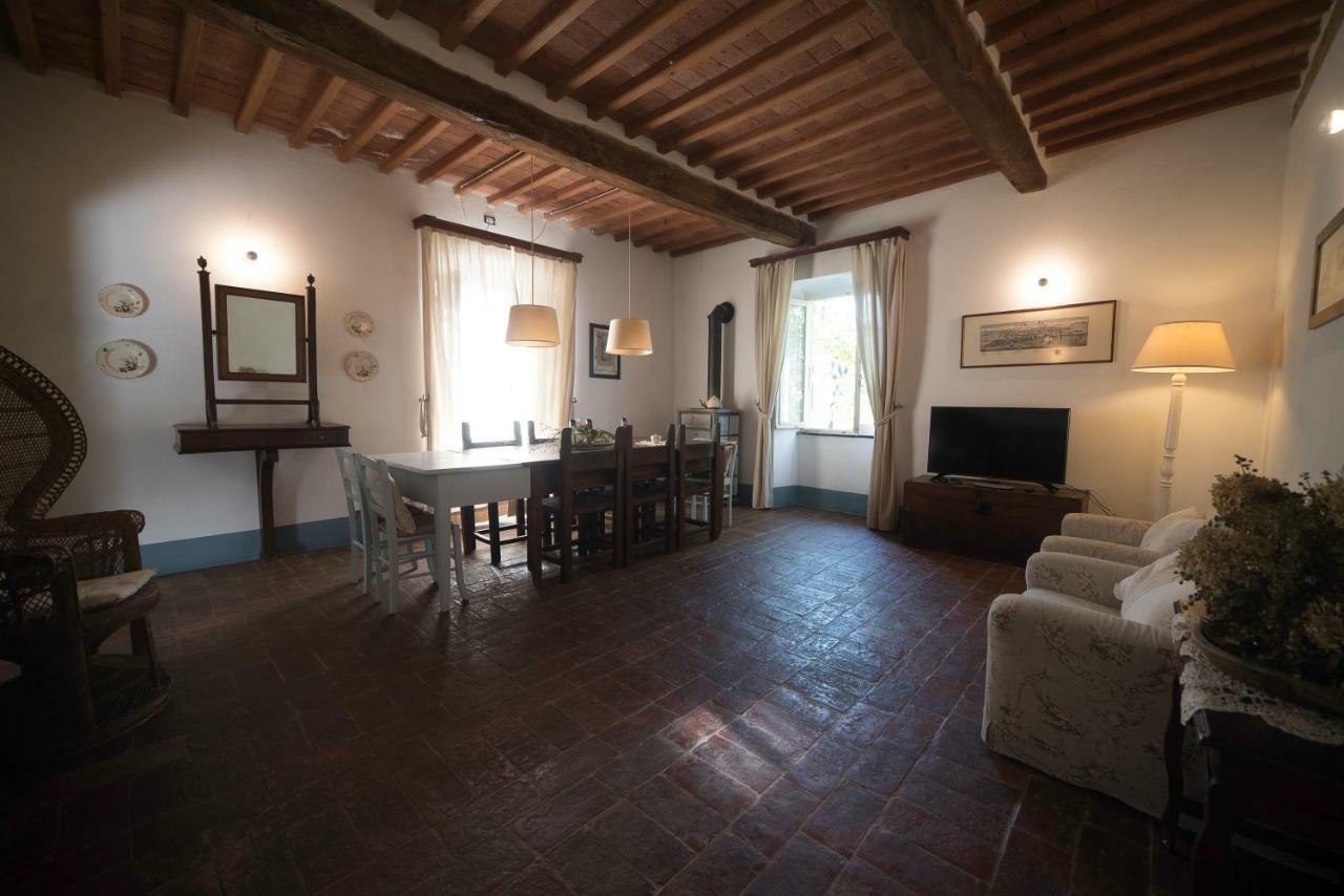 Casale Amati Country House Ortonovo Eksteriør bilde